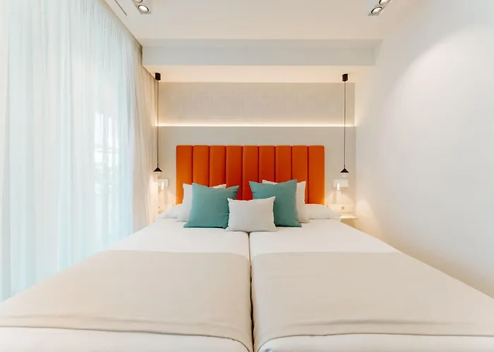 Caleta Tenerife * Costa Adeje (Tenerife)